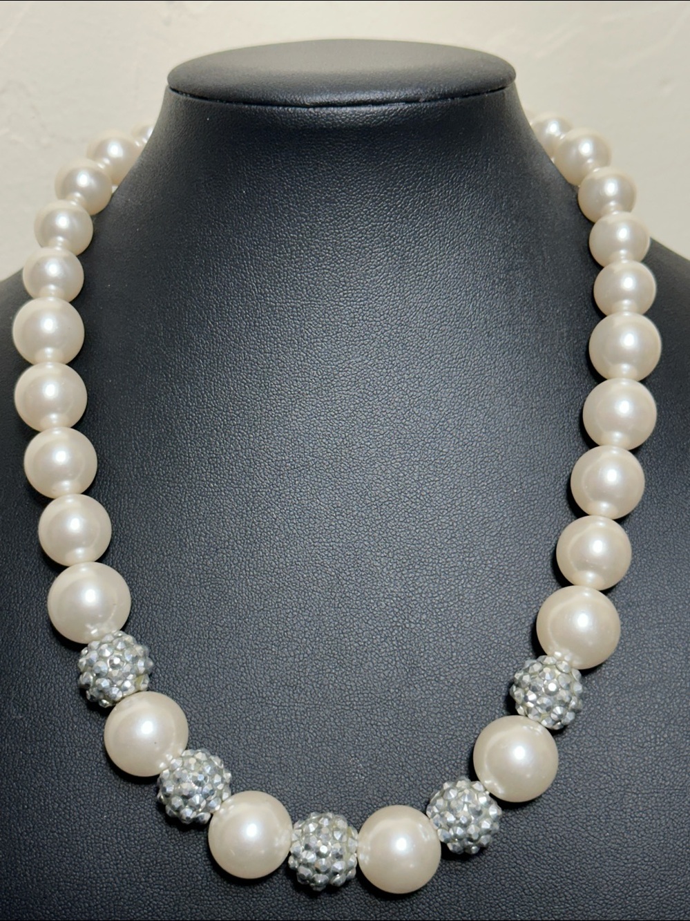 RMN Roman Graduated Faux Pearl Faceted Silver Bead Necklace Vintage